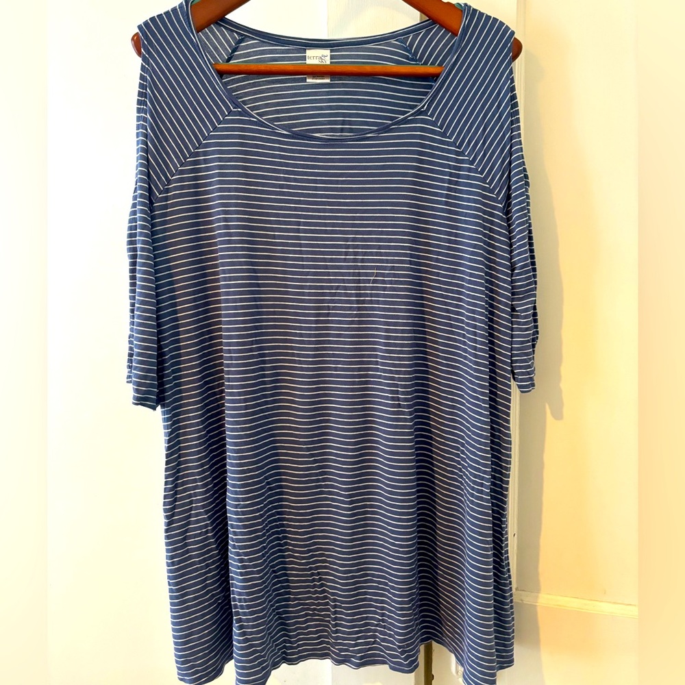 Women’s Striped Cold Shoulder Top
